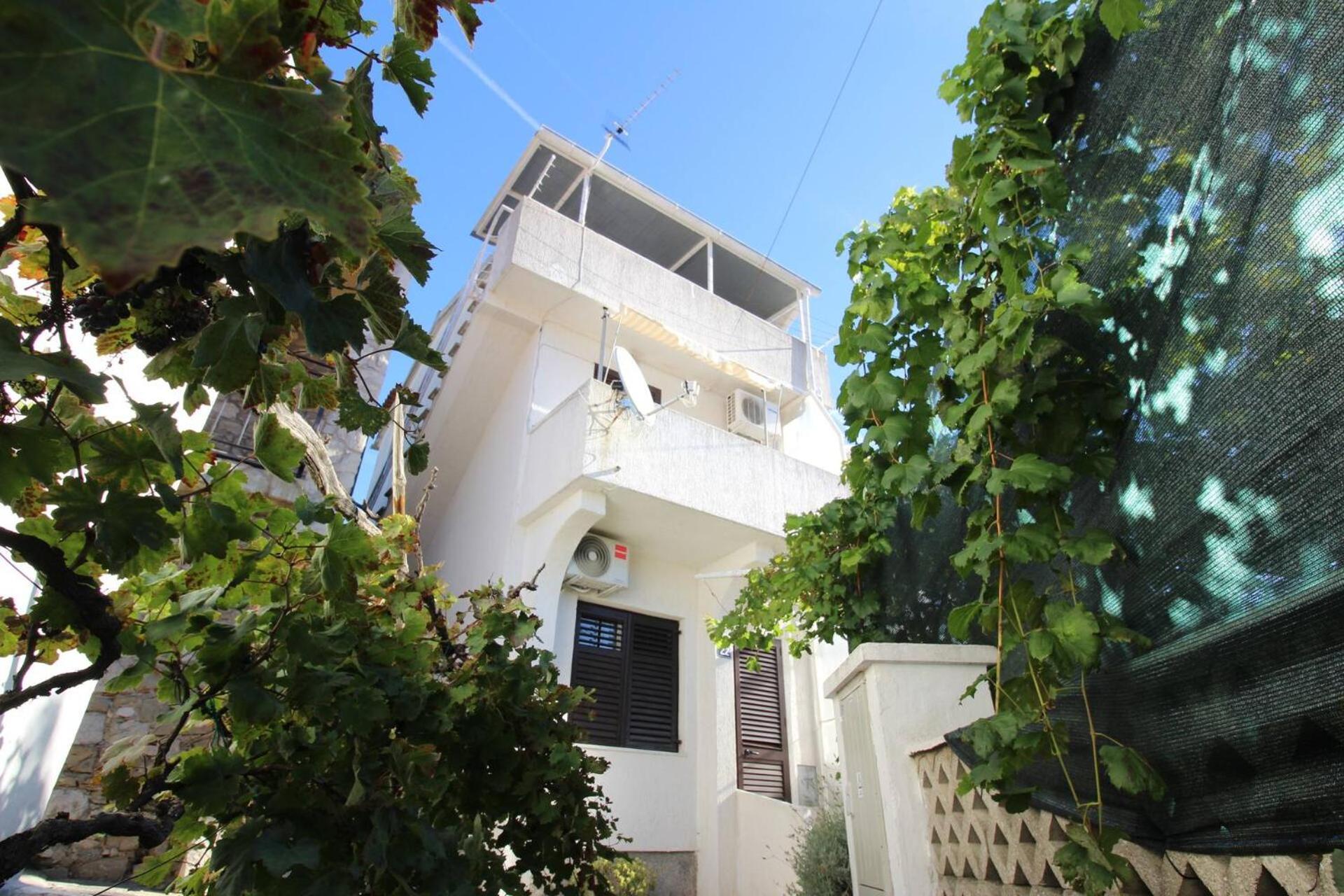 Apartments Bugi Baška Esterno foto